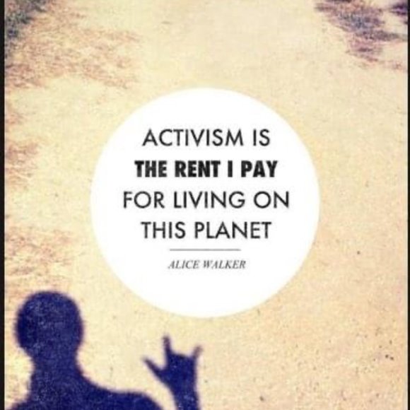 Meet your Posher, Jennifer - Picture 2 of 4